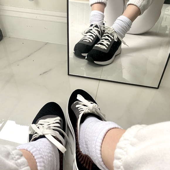 Strechy Fabric Sneakers - Picture 6 of 7